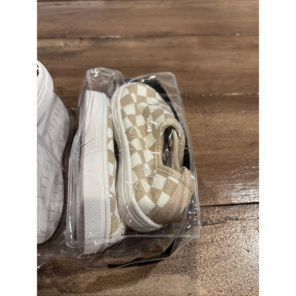 Toddler girls shoes all size 6-12 Months Size 4 brand new!! 3 Pair - Picture 5 of 6